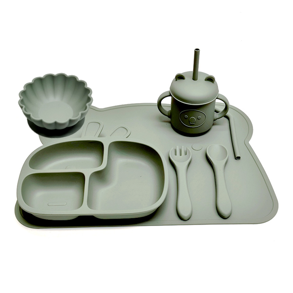 Baby Food Diary - Children's tableware with suction cupsChildren's dinner
