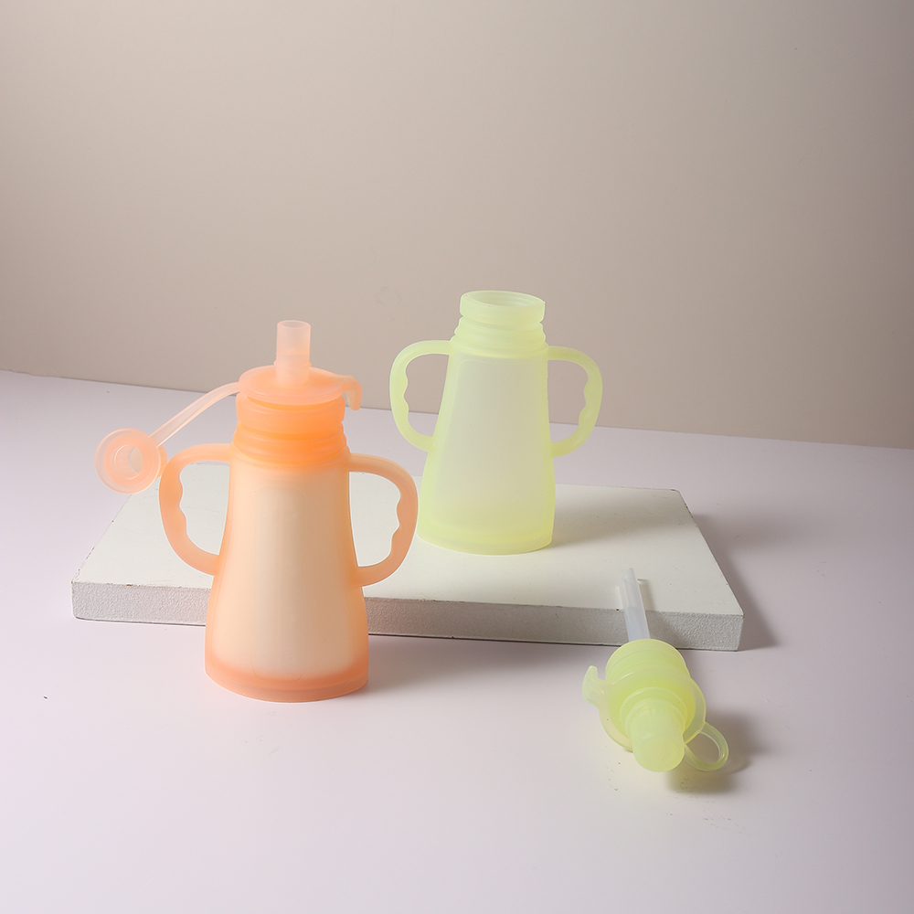 New Reusable Silicone Breast M - Baby Puree Pouch 评论和价格